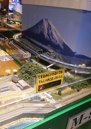 鉄道カフェSTEAM LOCOMOTIVE幕張新都心店|ジオラマ 鉄道カフェSTEAM LOCOMOTIVE幕張新都心店|ジオラマ